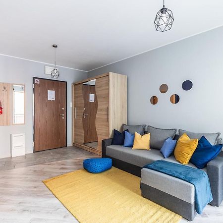 Superapart Stalowa 39 Modern Unit With Kitchen & Wifi Варшава Экстерьер фото