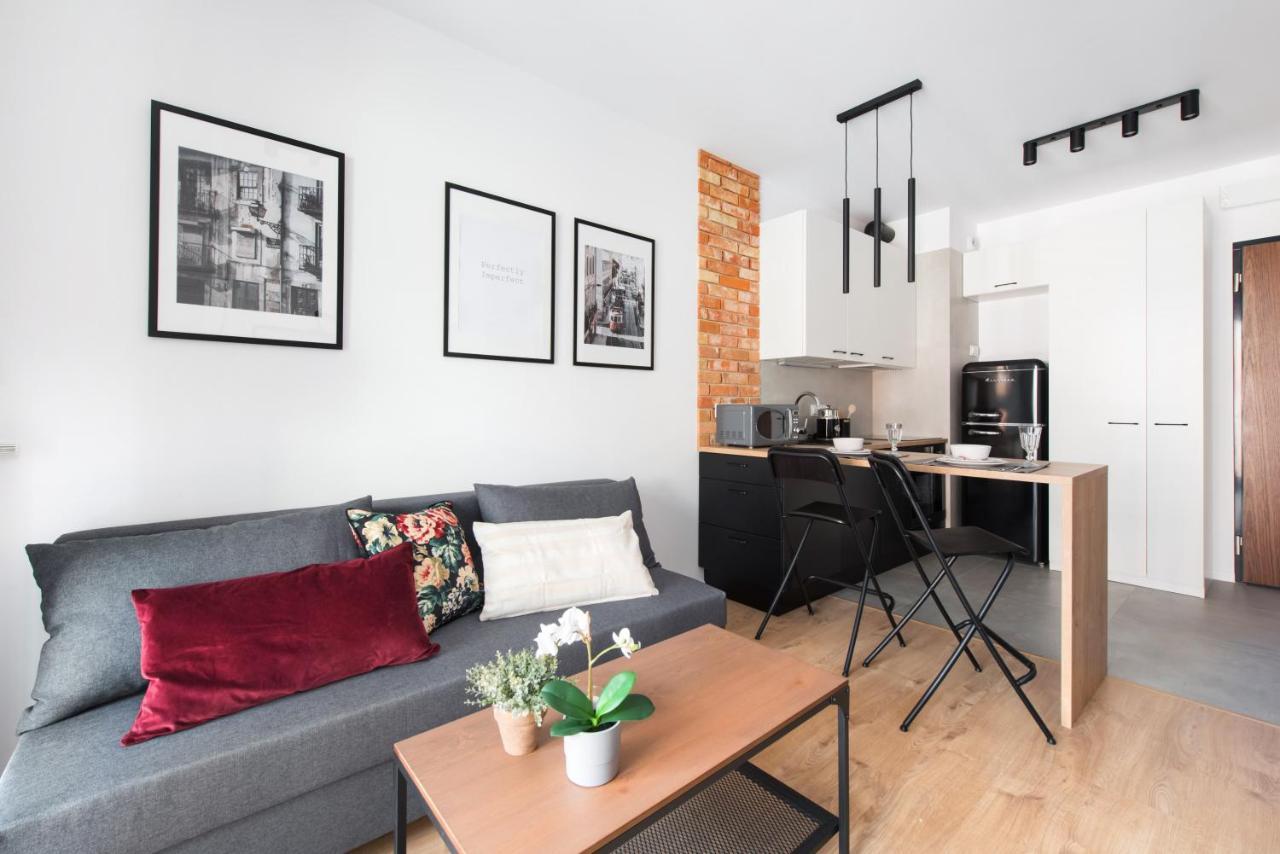Superapart Stalowa 39 Modern Unit With Kitchen & Wifi Варшава Экстерьер фото