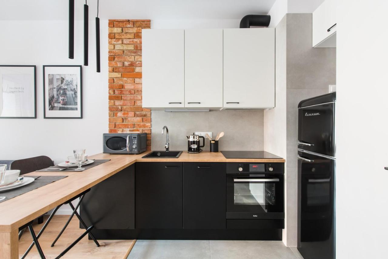 Superapart Stalowa 39 Modern Unit With Kitchen & Wifi Варшава Экстерьер фото
