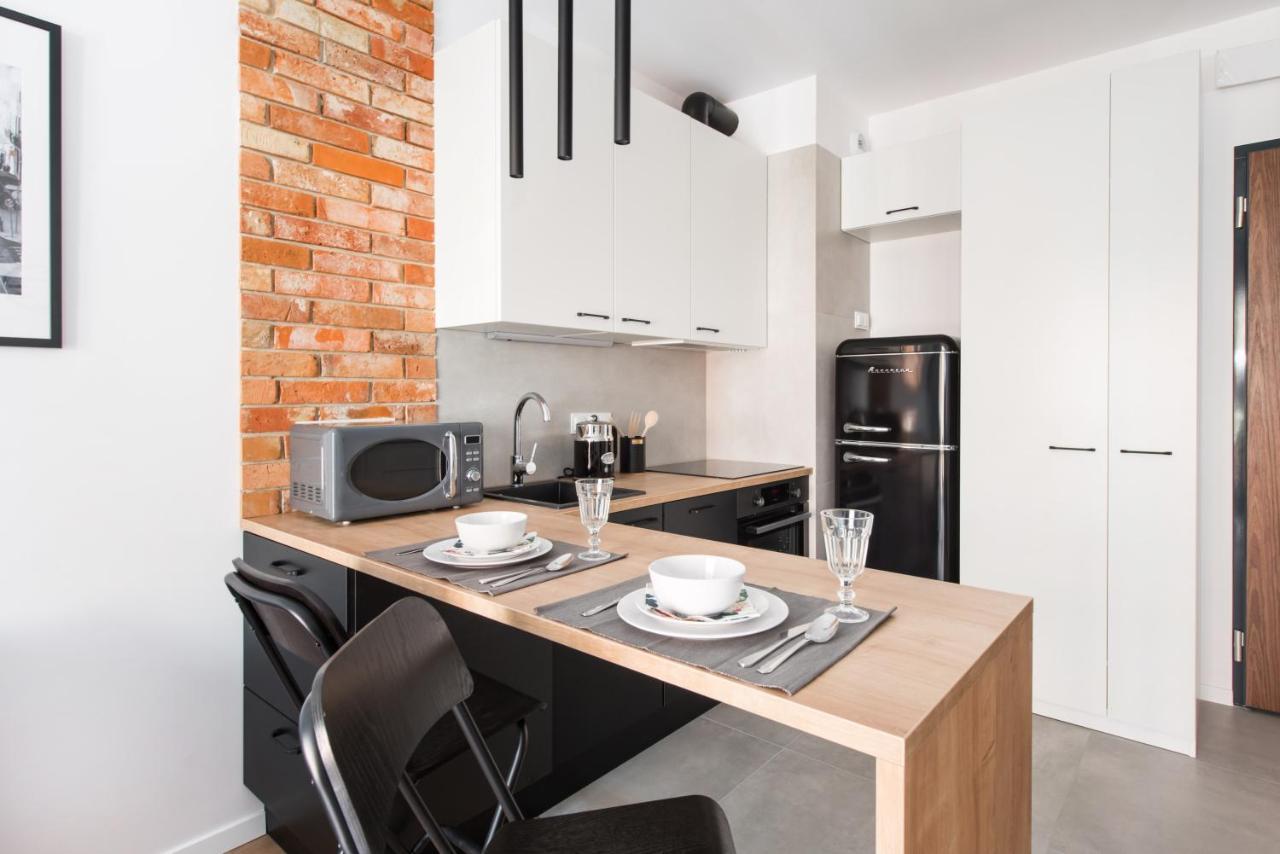 Superapart Stalowa 39 Modern Unit With Kitchen & Wifi Варшава Экстерьер фото