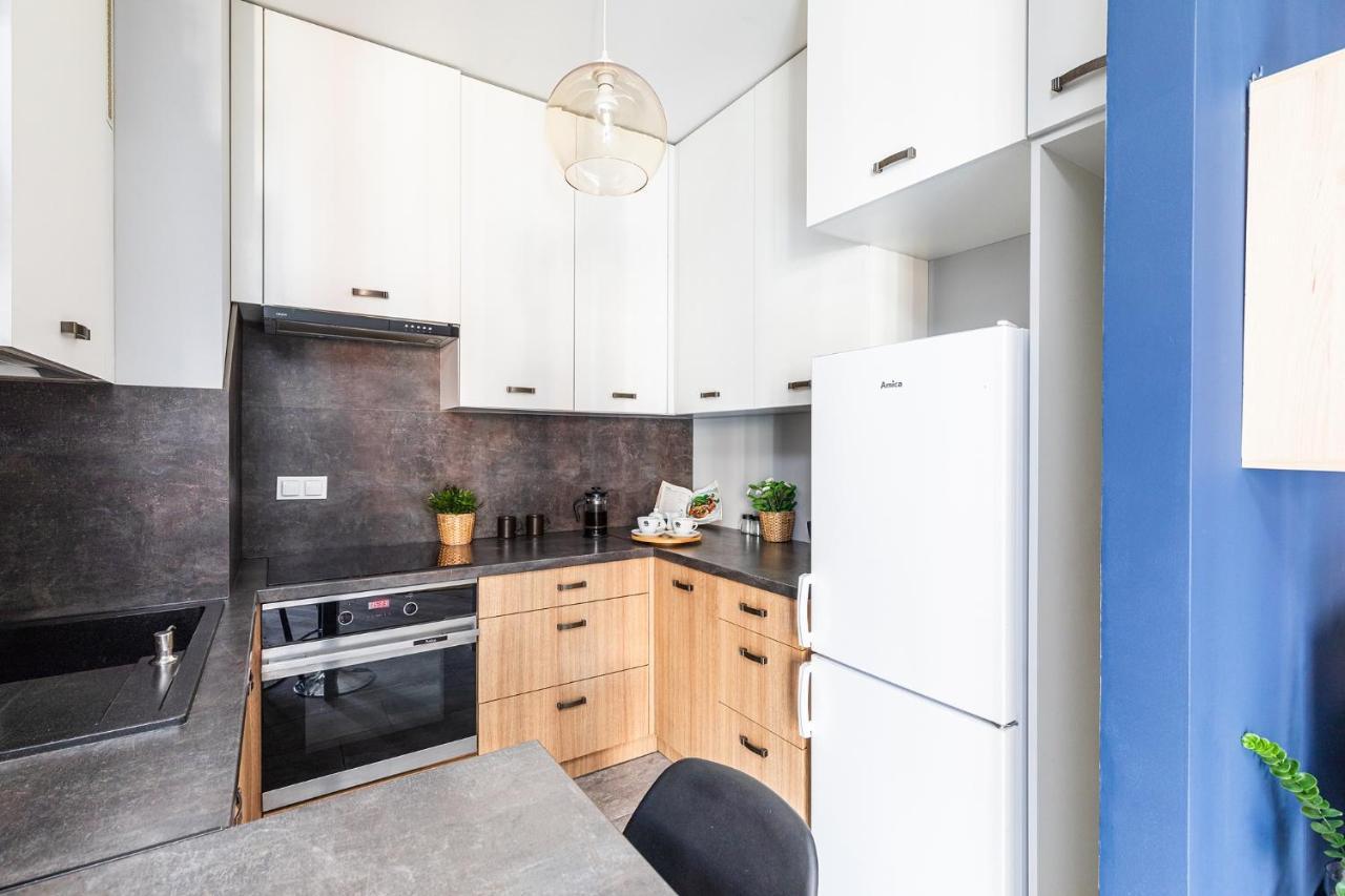Superapart Stalowa 39 Modern Unit With Kitchen & Wifi Варшава Экстерьер фото